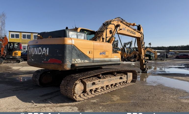 Hyundai R220LC-9A  2015 full