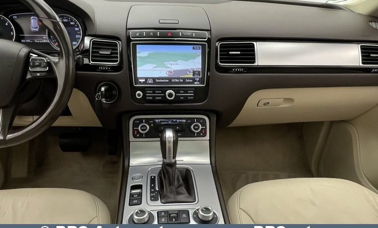 Volkswagen Touareg 3.0 V6 TDI 4MOTION Automatas 2015 full