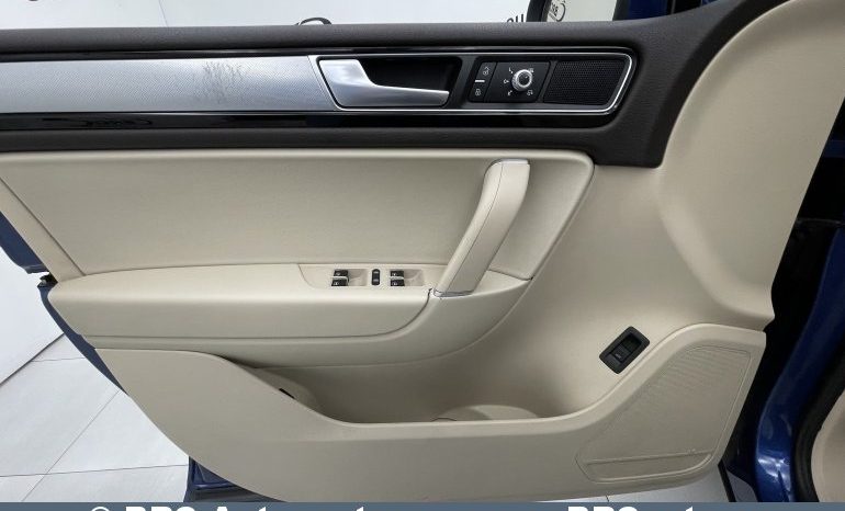 Volkswagen Touareg 3.0 V6 TDI 4MOTION Automatas 2015 full