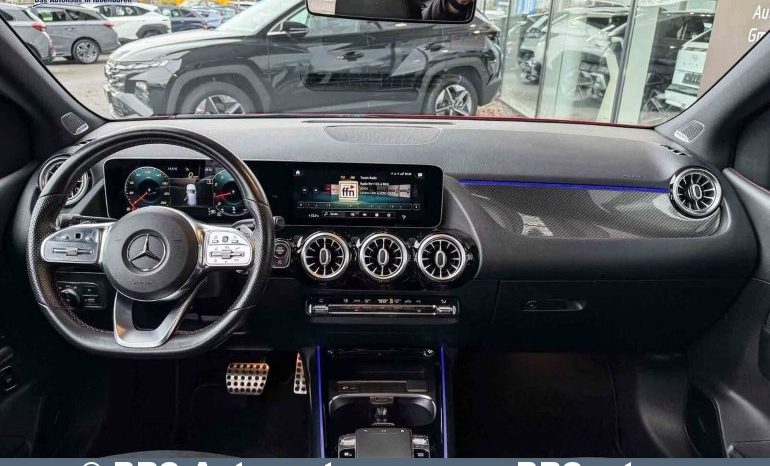 Mercedes-Benz B 200 AMG-Line automatic +CAM +NAVI 2019 full