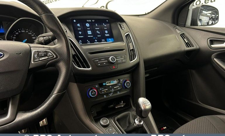 Ford Focus 1.5 TDCi ST-Line 2018 full