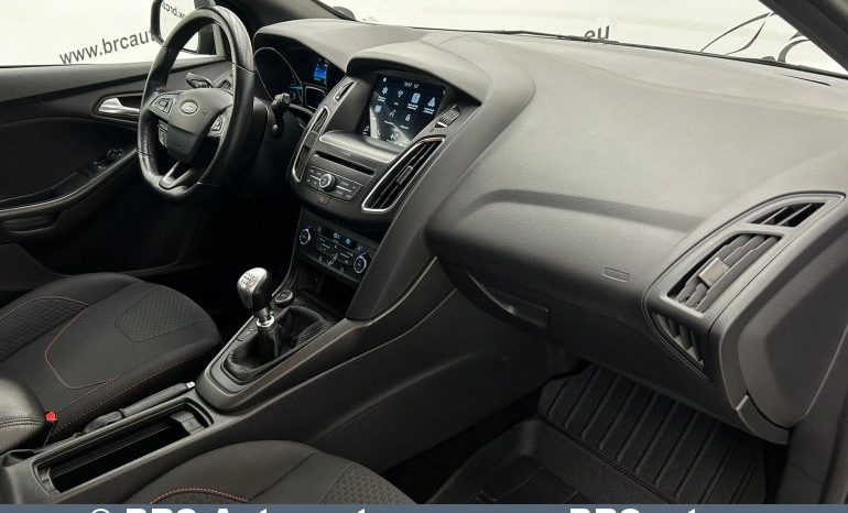 Ford Focus 1.5 TDCi ST-Line 2018 full