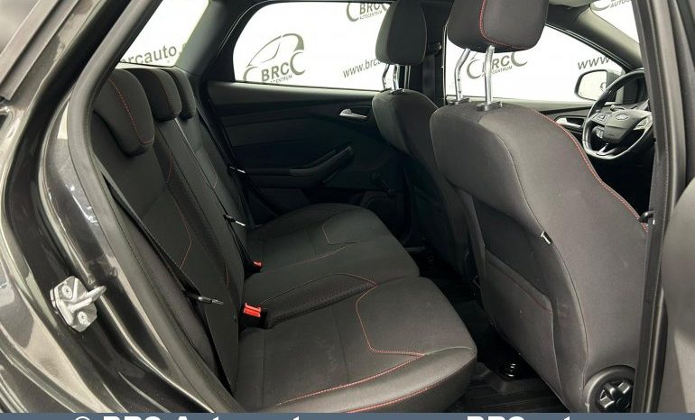 Ford Focus 1.5 TDCi ST-Line 2018 full