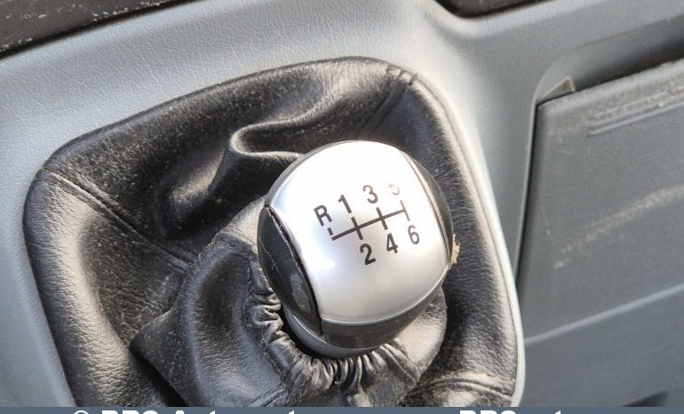 Ford Transit 4X4 350M DCAB 2008 full