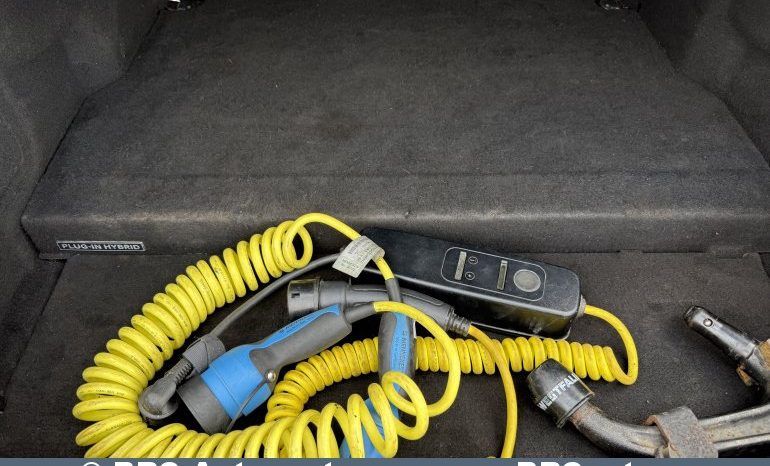 Mercedes-Benz C 350 e Plug-In Hybrid Automatas 2015 full