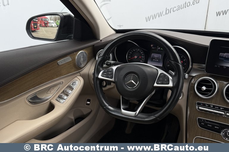 Mercedes-Benz C 350 e Plug-In Hybrid Automatas 2015