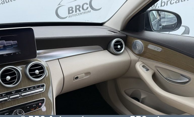 Mercedes-Benz C 350 e Plug-In Hybrid Automatas 2015 full
