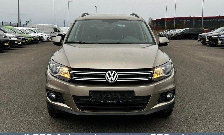 Volkswagen Tiguan 1.4 TSI 2015 full