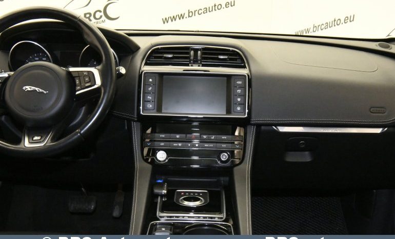 Jaguar F-Pace 20d R-Sport AWD Automatas 2016 full