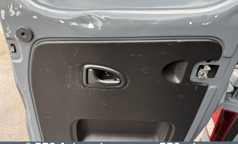 Renault Trafic 2.0 dCi 2024 full