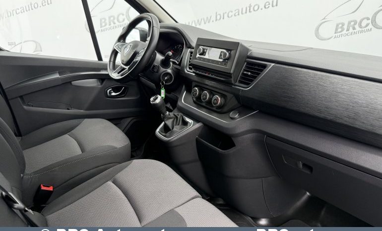 Renault Trafic 2.0 dCi 2024 full