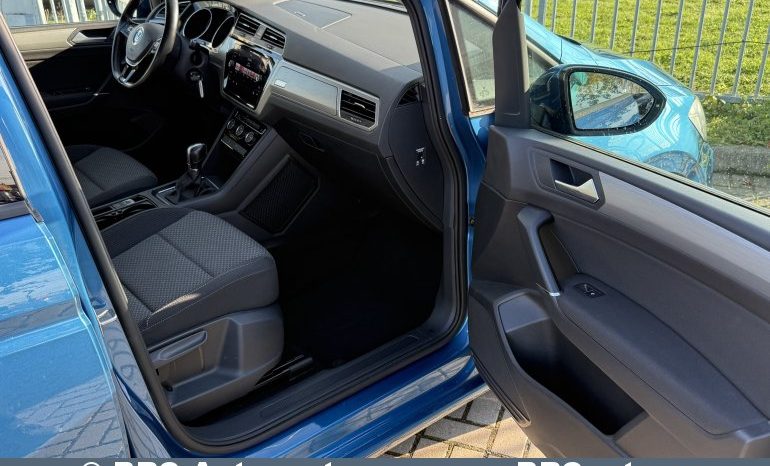 Volkswagen Touran 1.6 TDI DSG Automatas 2018 full