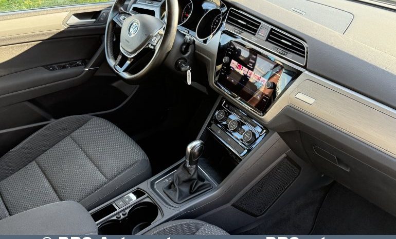 Volkswagen Touran 1.6 TDI DSG Automatas 2018 full