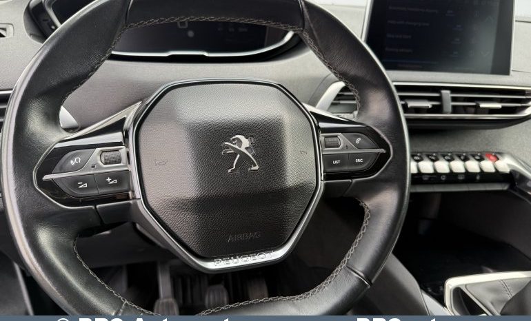 Peugeot 3008 1.2 PureTech 2017 full