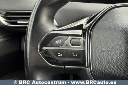 Peugeot 3008 1.2 PureTech 2017 full