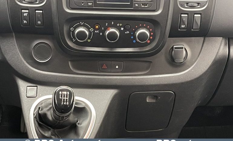 Renault Trafic 2.0 dCi 2020 full