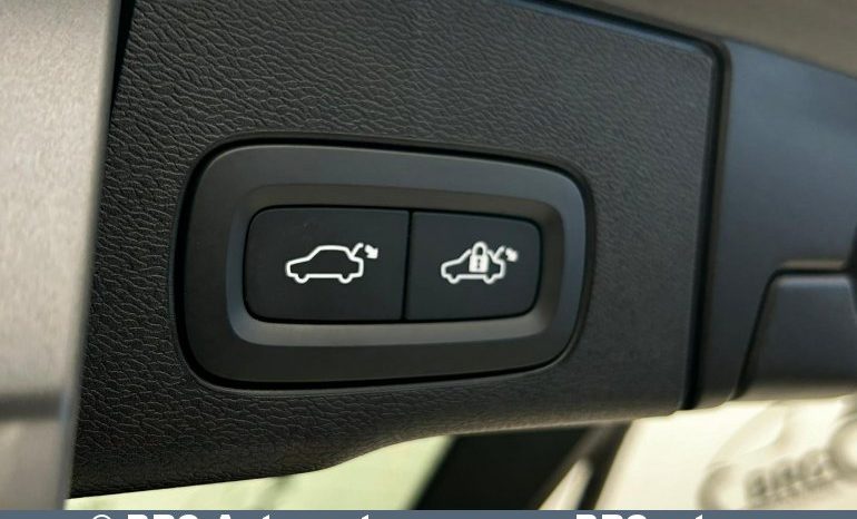 Volvo XC 60 B5 AWD Mild Hybrid Automatas 2024 full