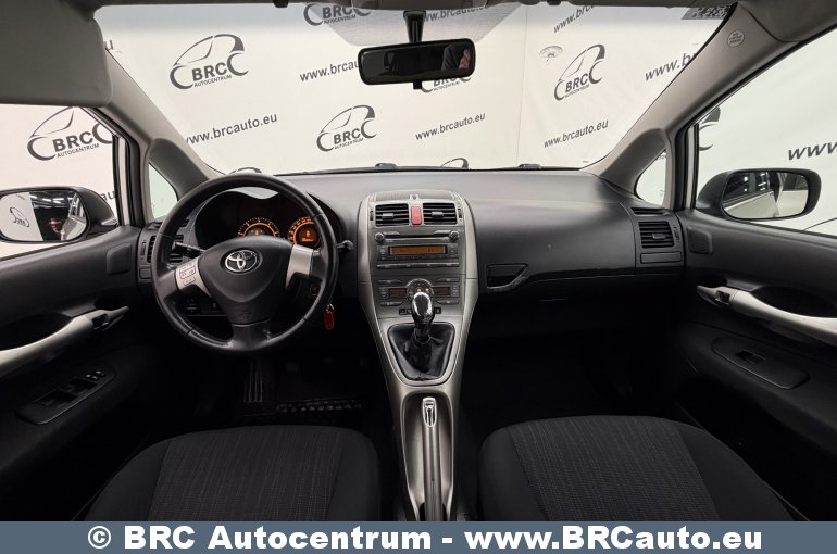 Toyota Auris 1.4 D-4D Linea Sol 2008