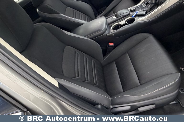 Lexus NX300h Hybrid Automatas 2016