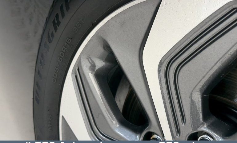 Hyundai Kona 1.6 GDI Hybrid Automatas 2023 full