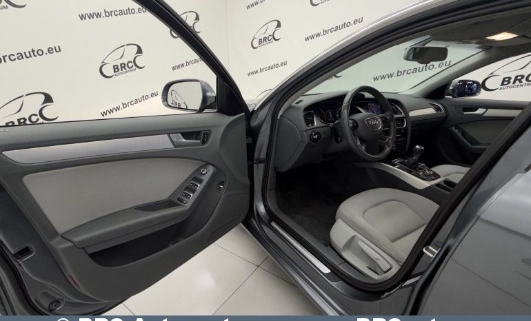 Audi A4 2.0 TDI 2012 full