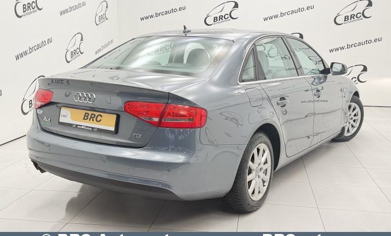 Audi A4 2.0 TDI 2012 full