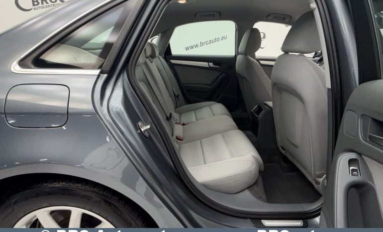 Audi A4 2.0 TDI 2012 full