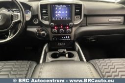 Dodge Ram 2500 BIG HORN 4X4 2019 full