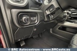 Dodge Ram 2500 BIG HORN 4X4 2019 full