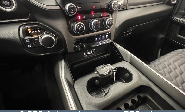 Dodge Ram 2500 BIG HORN 4X4 2019 full