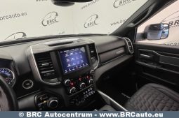 Dodge Ram 2500 BIG HORN 4X4 2019 full