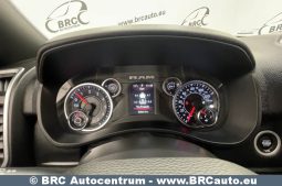 Dodge Ram 2500 BIG HORN 4X4 2019 full