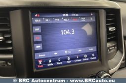 Dodge Ram 2500 BIG HORN 4X4 2019 full