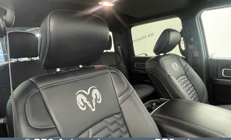 Dodge Ram 2500 BIG HORN 4X4 2019 full