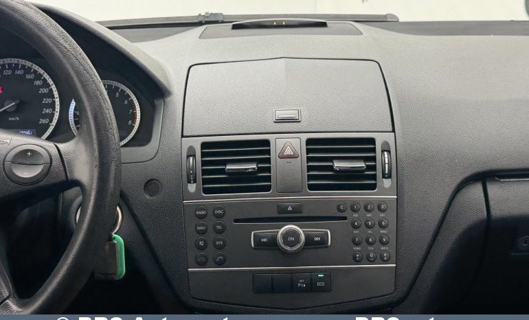 Mercedes-Benz C 180  2011 full