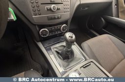 Mercedes-Benz C 180  2011 full