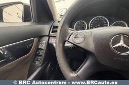 Mercedes-Benz C 180  2011 full