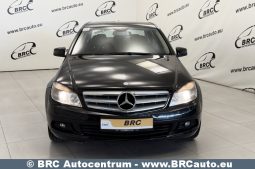 Mercedes-Benz C 180  2011 full