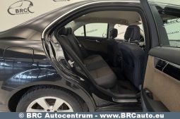 Mercedes-Benz C 180  2011 full