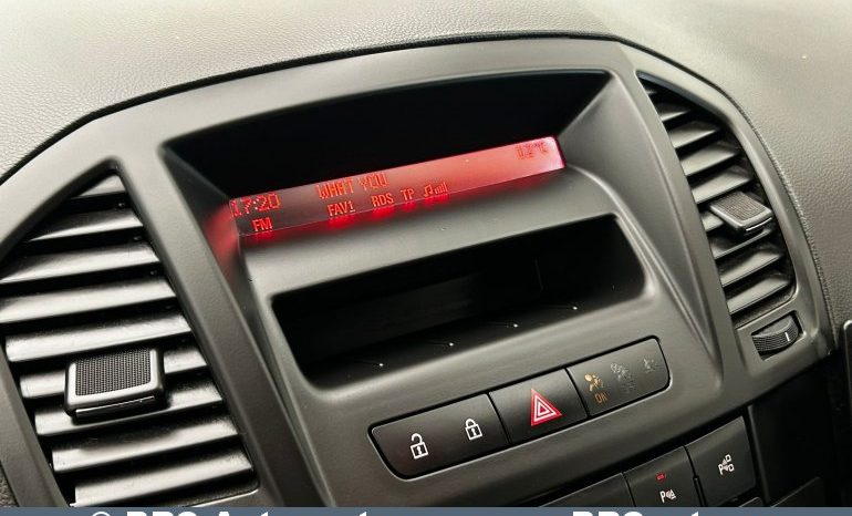 Opel Insignia 2.0 CDTI Ecoflex Sportstourer 2010 full