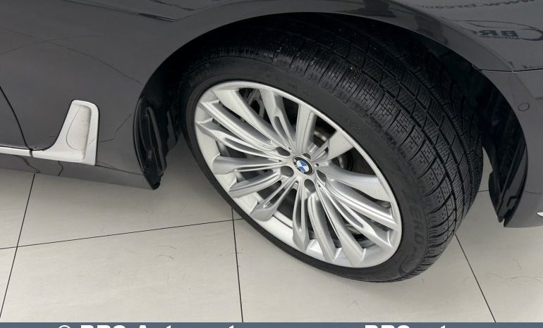 BMW 750 i xDrive Automatas 2017 full