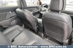 Kia Sportage 2.0 CRDi 4WD Automatas 2010 full