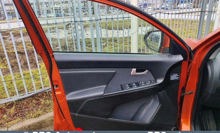 Kia Sportage 2.0 CRDi 4WD Automatas 2010 full