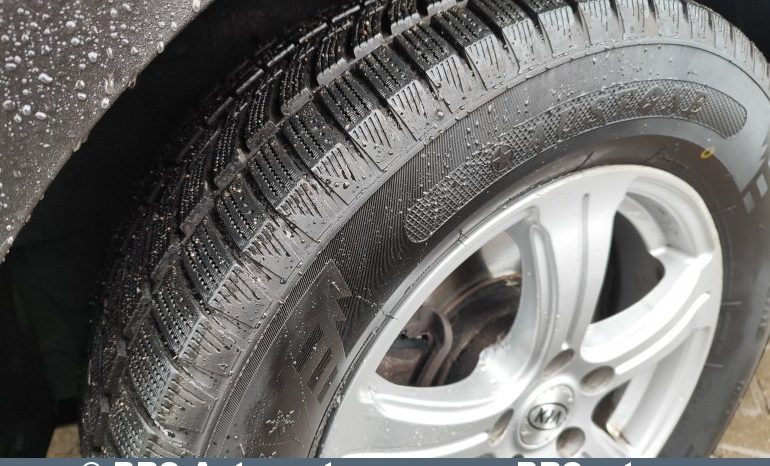 Kia Sportage 2.0 CRDi 4WD Automatas 2010 full