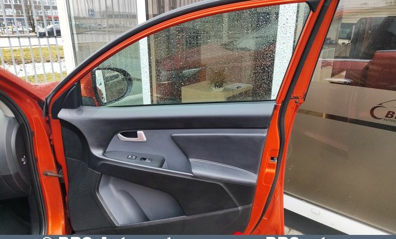 Kia Sportage 2.0 CRDi 4WD Automatas 2010 full