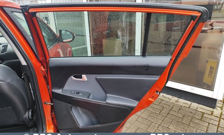 Kia Sportage 2.0 CRDi 4WD Automatas 2010 full