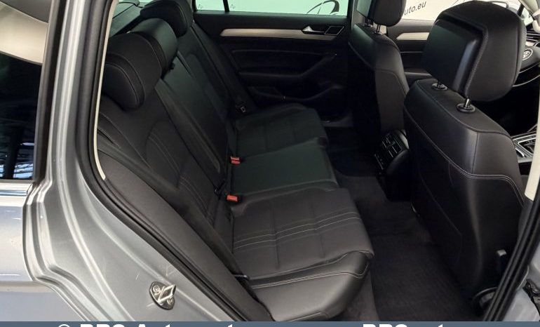 Volkswagen Passat Alltrack 2.0 TSI 4Motion Automatas 2018 full