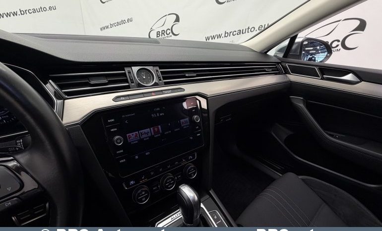 Volkswagen Passat Alltrack 2.0 TSI 4Motion Automatas 2018 full