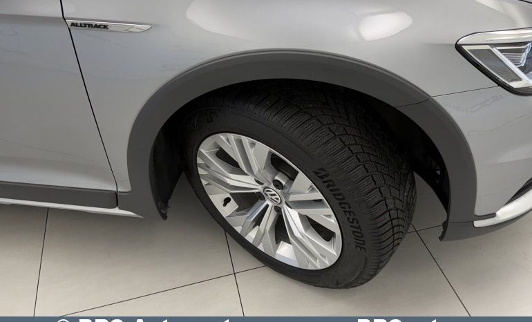 Volkswagen Passat Alltrack 2.0 TSI 4Motion Automatas 2018 full