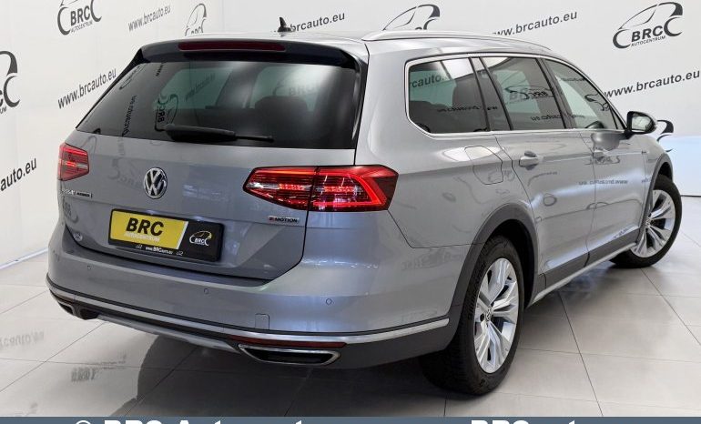 Volkswagen Passat Alltrack 2.0 TSI 4Motion Automatas 2018 full